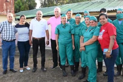 Evalúa Díaz-Canel prioridades de trabajo en municipio de Granma