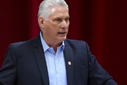 Díaz-Canel regresa a Cuba tras participar en cumbre de la Celac