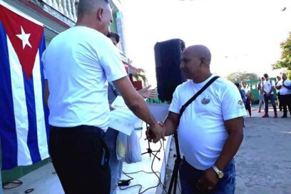 Celebran en Las Tunas aniversario 32 de Unión Cuba Petróleo