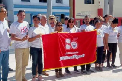 Llegó Bandera 85 Aniversario de la CTC al Fondo de Bienes Culturales de Las Tunas