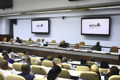 Exhorta mandatario cubano a avanzar en digitalización del ordenamiento territorial