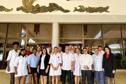 Starfish Cuatro Palmas recibe cumpleaños 32 años en la preferencia