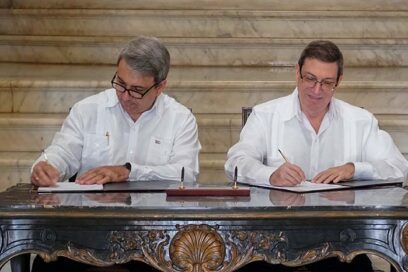 Minrex y MES firman memorando para estrechar colaboración