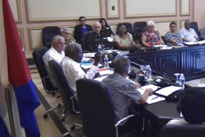 Debaten comisiones parlamentarias sobre enfrentamiento al delito