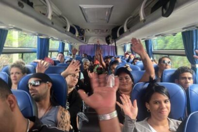 Retornan a Cuba connacionales varados en Haití