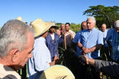 Continúa presidente Díaz-Canel recorridos por municipios de Cuba