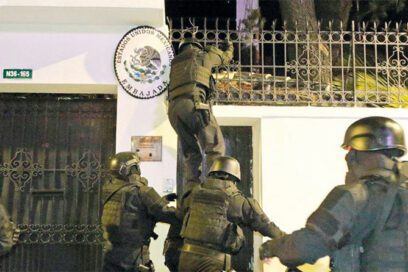 Piden renuncia de Noboa