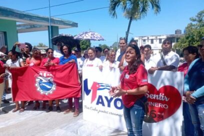 “Asalto” de la CTC pinera por el bien de los abuelos