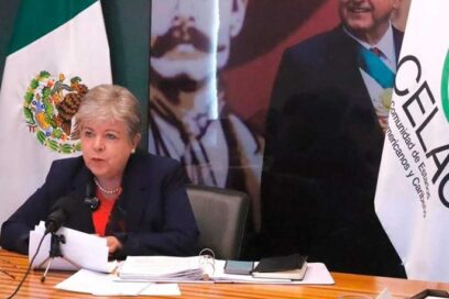 México insta a evitar actos como el cometido con su embajada en Quito