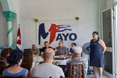 Dialogan sindicalistas camagüeyanos con activistas españoles