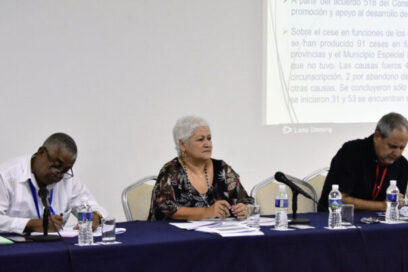 La ciencia en función del perfeccionamiento del Poder Popular en Cuba