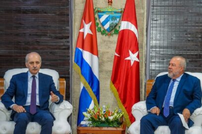 Intercambió líder parlamentario turco con autoridades cubanas
