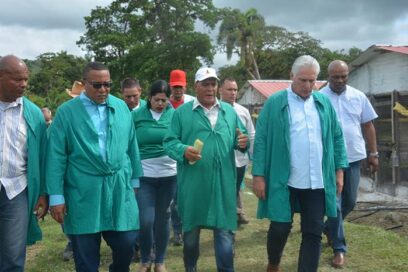 Díaz-Canel recorre sitios de interés económico en municipio guantanamero de Yateras