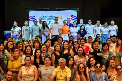 Peruano Vidatur celebra en Cuba Convención de Turismo