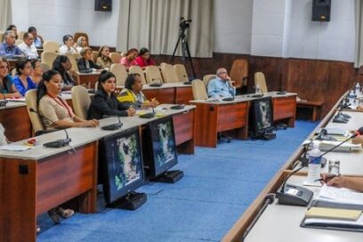 La atención a la población requiere alta responsabilidad y sensibilidad