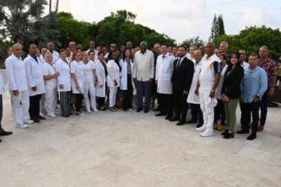 Cuba ratifica su compromiso de solidaridad con Antigua y Barbuda