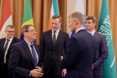 Canciller de Cuba llega a Rusia para Consejo Brics Plus