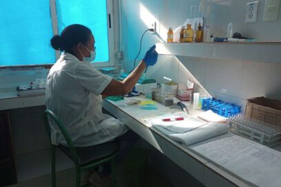 Saluda jornada científica día del donante voluntario de sangre