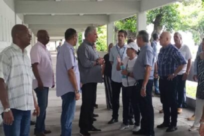 Presidente cubano de recorrido este sábado por la capital
