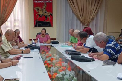 Insiste Ministra de las Comunicaciones en favorecer bancarización