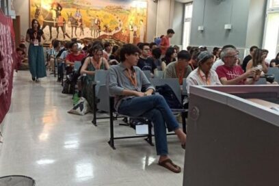 Estudiantes italianos alzan sus voces en apoyo a Cuba