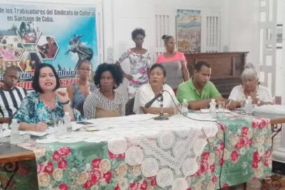 Alcanzar alto vuelo artístico y sindical