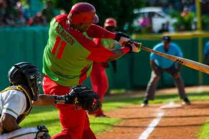 OUT 27: Leñadores prendieron fuego por segunda vez en el Capitán San Luis