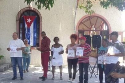 Seguidores de Enrique Hart Dávalos 