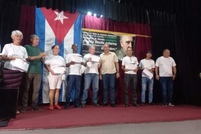 Labiofam pinera se crece en sus 20