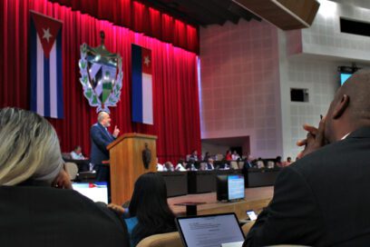 Asamblea Nacional debate sobre distorsiones y reimpulso de la economía