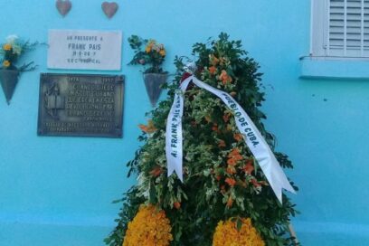 Homenaje a Frank y los mártires de la Revolución en Santiago de Cuba