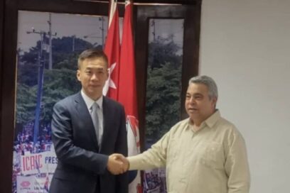 Recibe Ulises Guilarte de Nacimiento a nuevo embajador chino