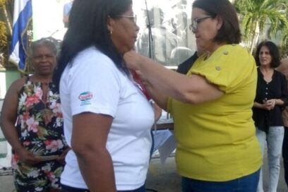 Festejan en su día petroleros de Cienfuegos y Santiago de Cuba