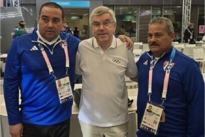 Presidente del Comité Olímpico Internacional conversa con directivos cubanos en París