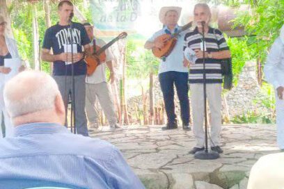 Presentado en la Cucalambeana el Premio Ala Décima
