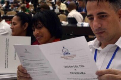Evalúan temas de la industria alimentaria y comercio interior en el Parlamento