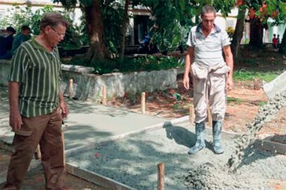 Sancti Spíritus: De nuevo a pie de obra