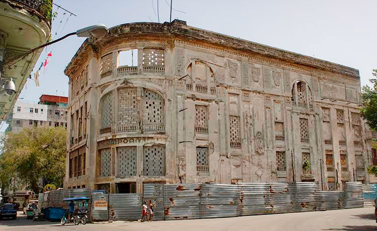 El teatro Campoamor terminado en 1921, fue también lugar de proyecciones cinematográficas. Foto: Alejandro Acosta Hechavarría