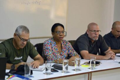 Inés María Chapman evalúa situación con el abasto de agua en La Habana