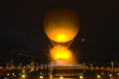 La llama olímpica ya ilumina París