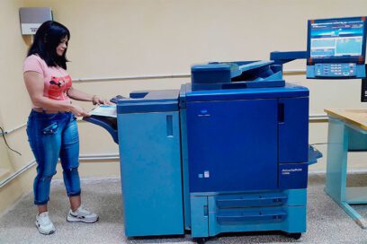 En la UEB Gráfica Holguín también se “imprime” la eficiencia