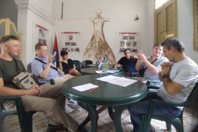 Intercambio solidario de estudiantes de Suecia en Cienfuegos