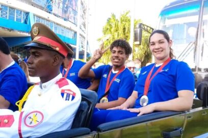 Llegan estrellas desde París