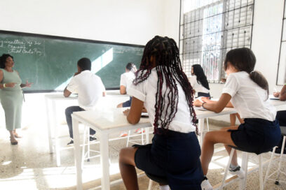 Retorno al curso escolar lunes 11