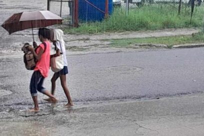 Llamó Díaz-Canel a tener mucha prudencia ante el paso del huracán Helene por el extremo oeste de Cuba