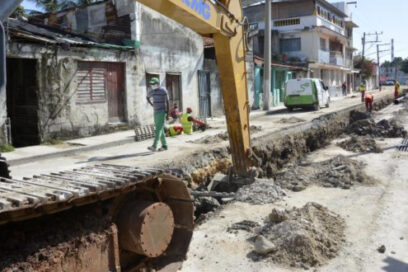 Más de 600 000 clientes en el país sufren afectaciones con el abasto de agua