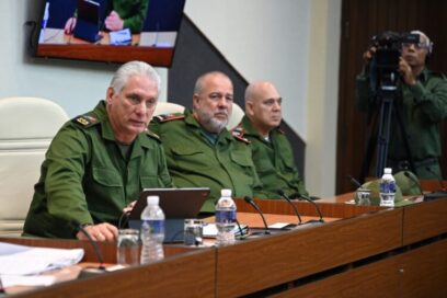 Evalúa Díaz-Canel situación meteorológica en oriente cubano