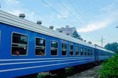 Informa Mitrans sobre servicios de trenes y ómnibus