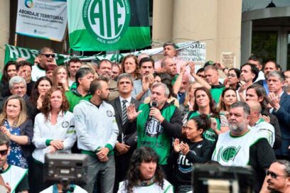 Trabajadores argentinos defienden hospital de salud mental