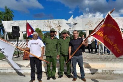 Listos en Holguín contingentes de eléctricos y constructores para apoyar a Guantánamo